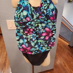 Wrap swimsuit with built in bra, size 22w